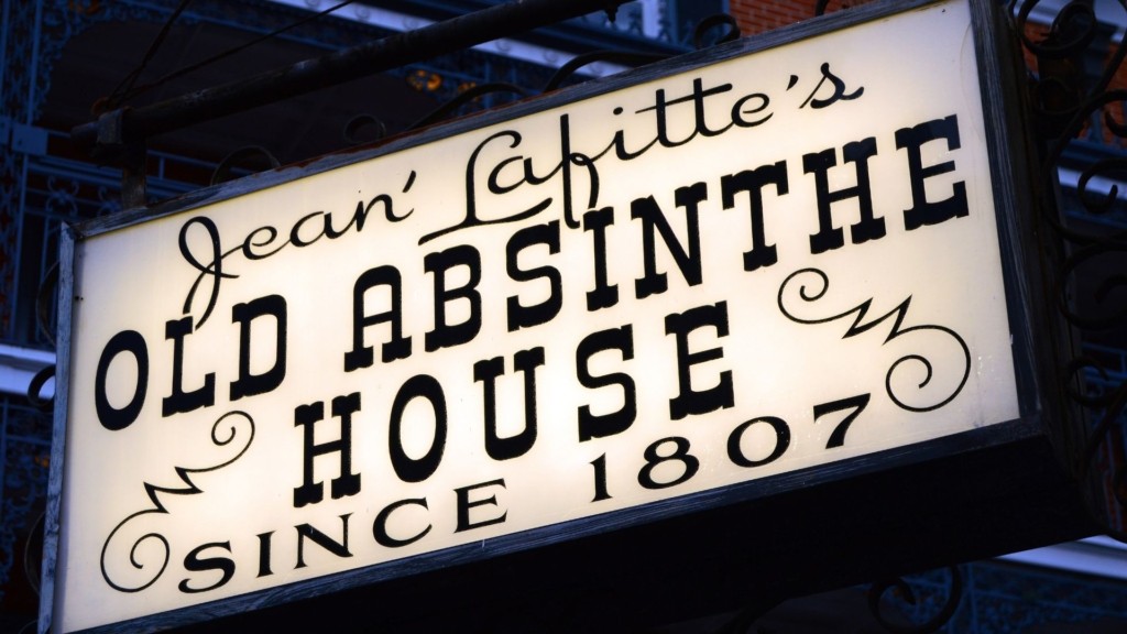 Jean- Lafitte’s- Old- Absinthe- House-2