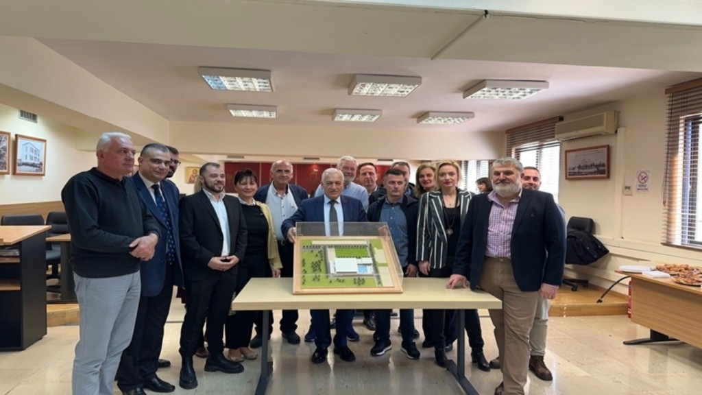 MixCollage-09-Mar-2026-03-47-AM-7031