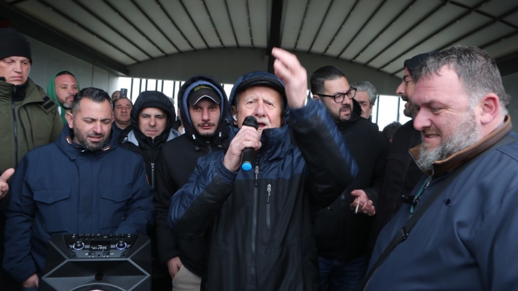 Thumios-Lymperopoulos