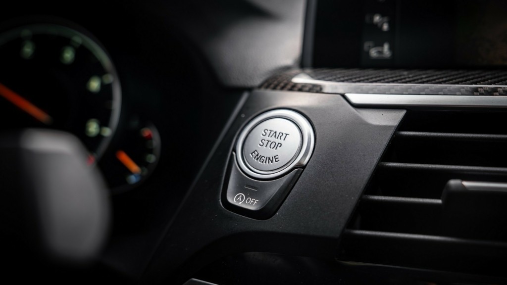 aftokinito_start-stop_0203_1920-1080_new