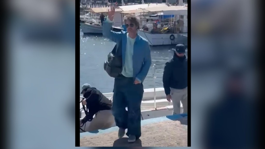 brad pitt nea makri 12- new