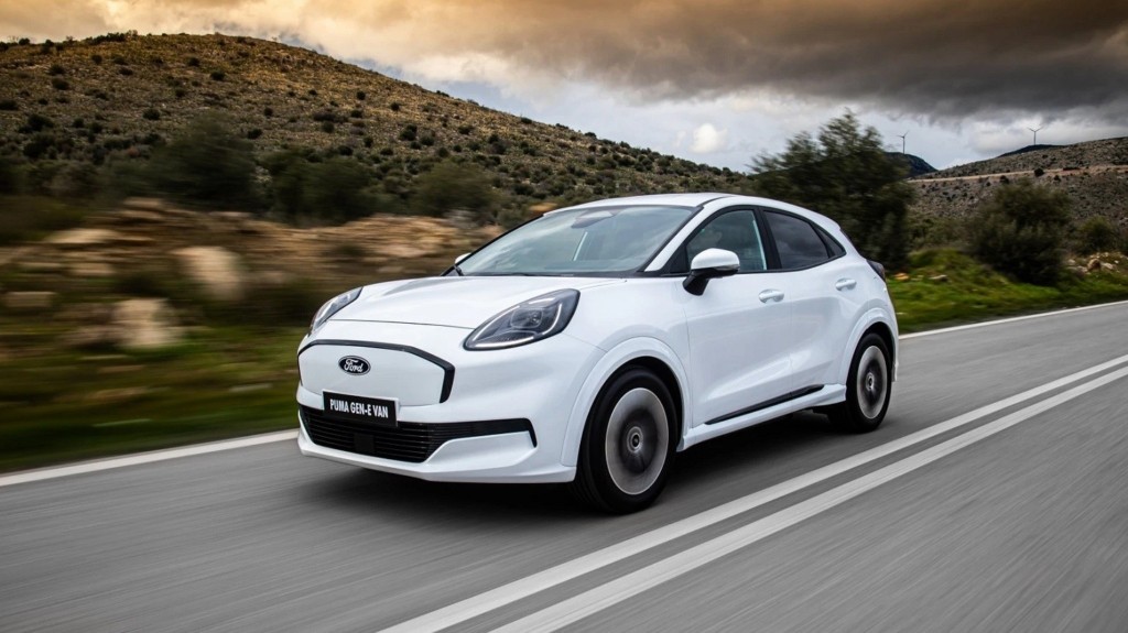 ford_puma_gen-e_van_01