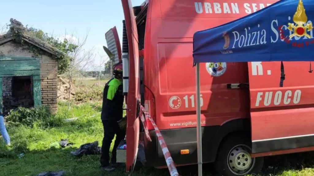 italia ekrixi anarxikoi – new