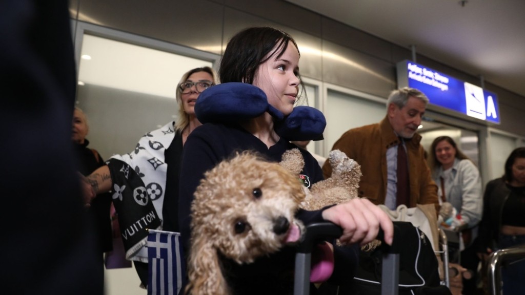 ptisi abou dabi katoikidia – new