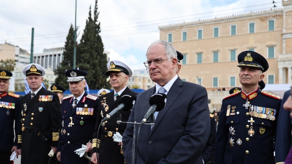 tasoulas_parelasi_new