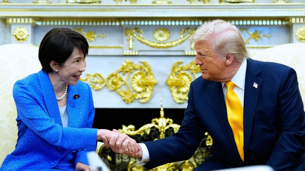 trump iaponia 88- new