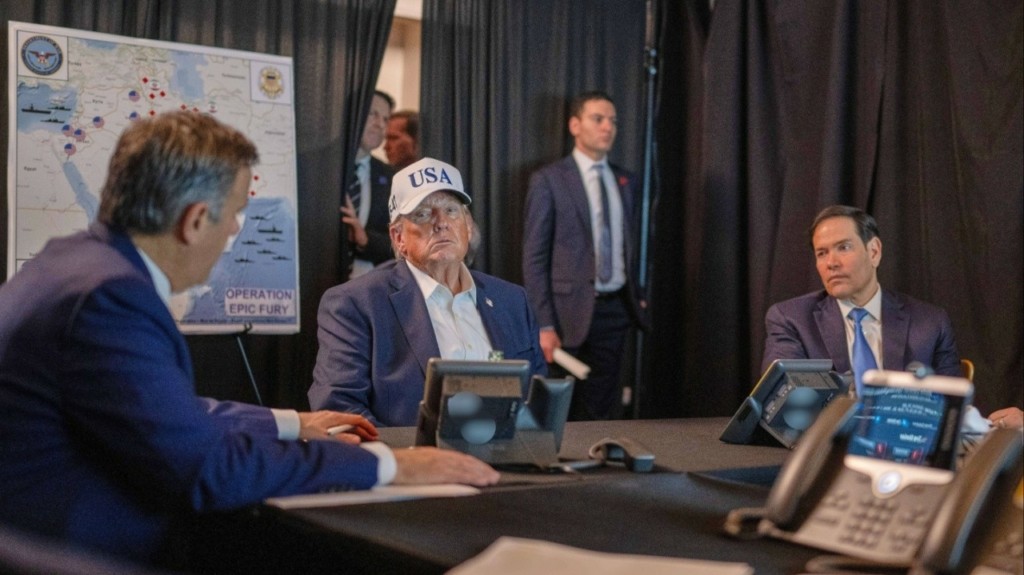 trump usa epixeirisi