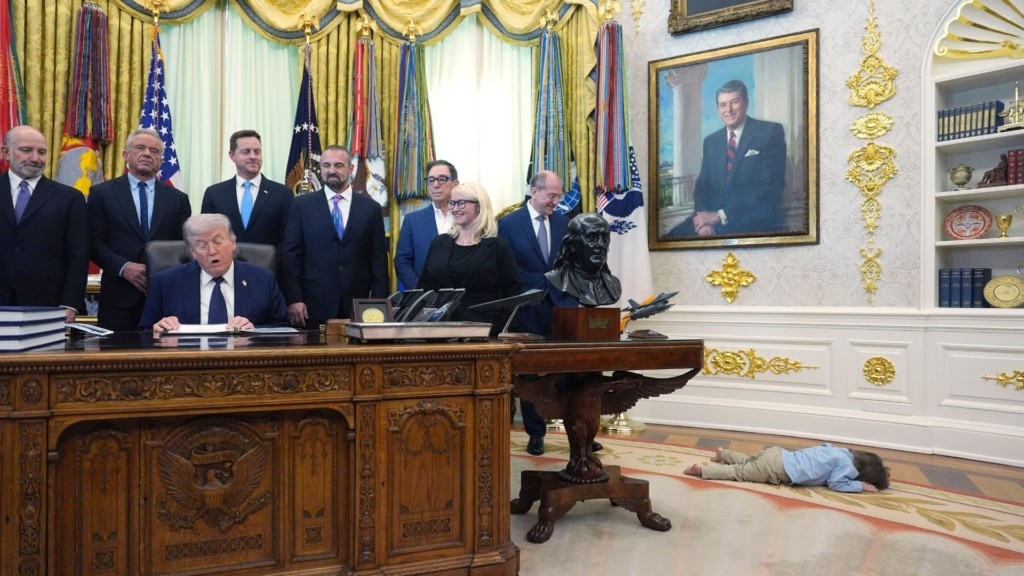 2xronow oval grafeio – new