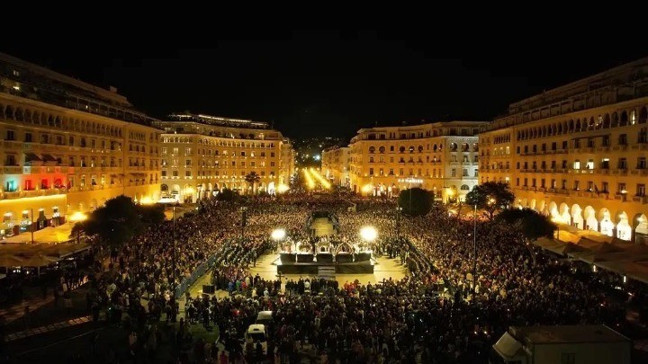 w10-221542w101036136676727501221992663603414895896107017338587732n