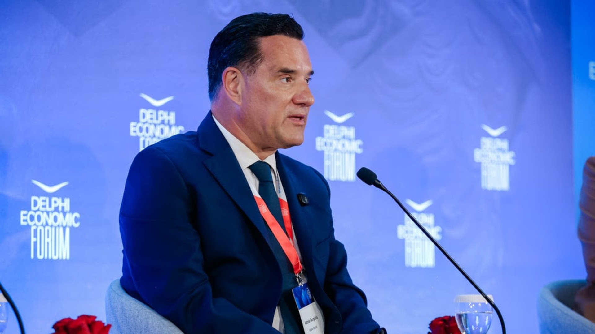 Ο Γεωργιάδης μέμφεται το ΠΑΣΟΚ που τρόλαρε την παρουσία του στο ίδιο τραπέζι με την Κωνσταντοπούλου