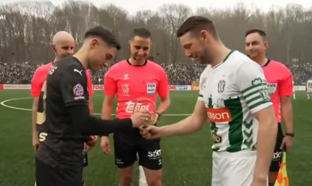 avga-paiktes-diaititis