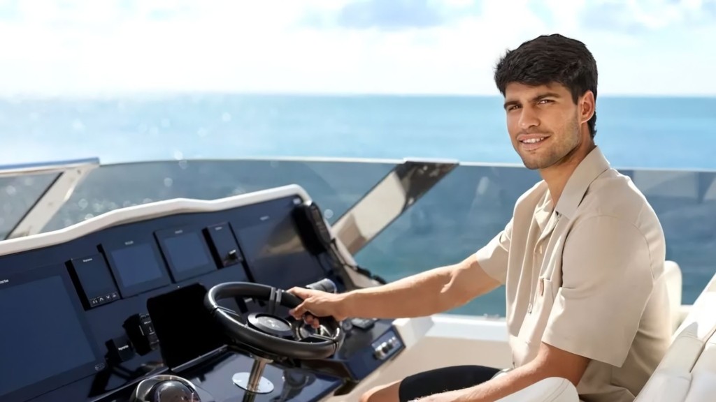 carlos-alcaraz-katamaran