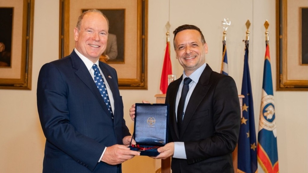 doukas alvertos 99- new