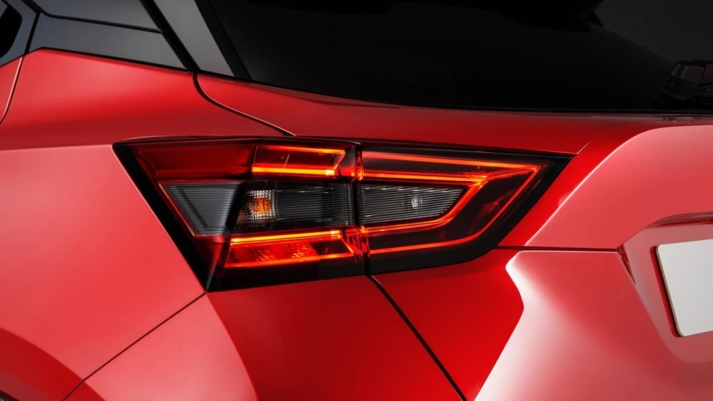 Sep.-3-6pm-CET-New-Nissan-JUKE-Unveil-Red-Static-Studio-15-source