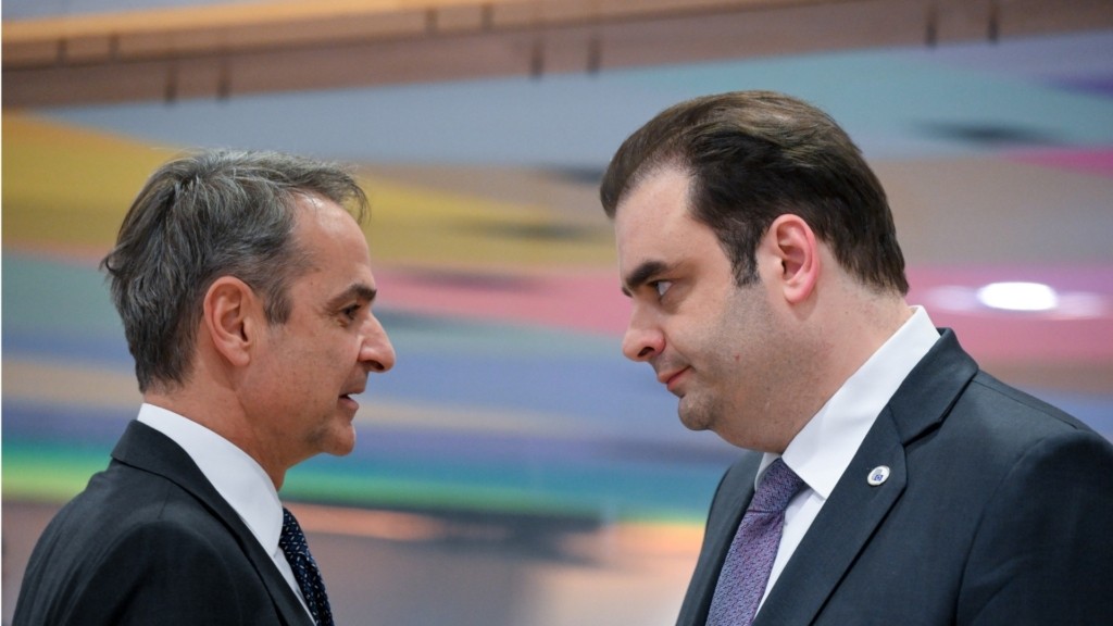mitsotakis pierrakakis