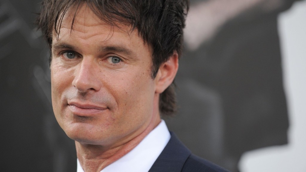 patrick muldoon 66- new