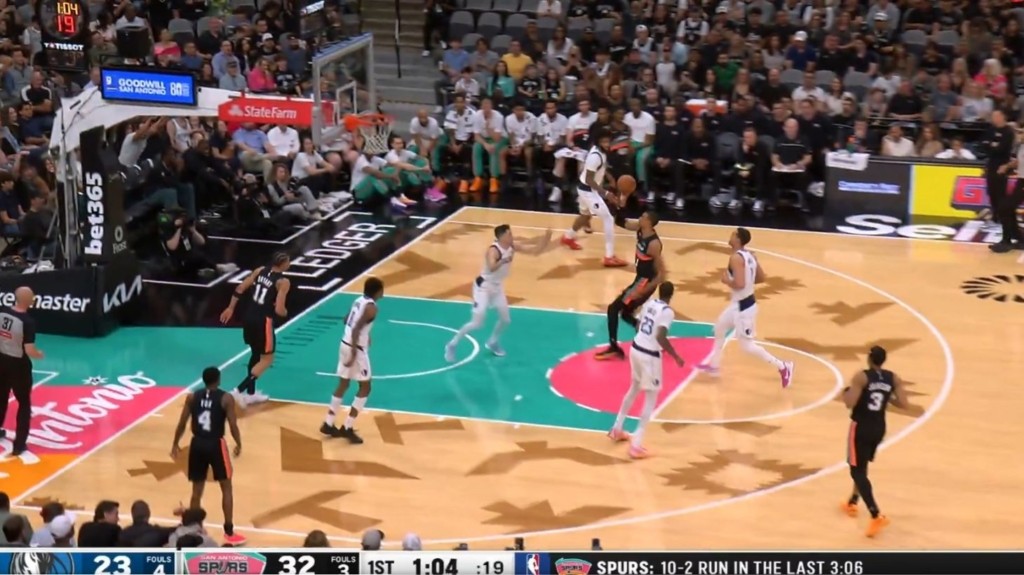 poulakidas_wemby_new