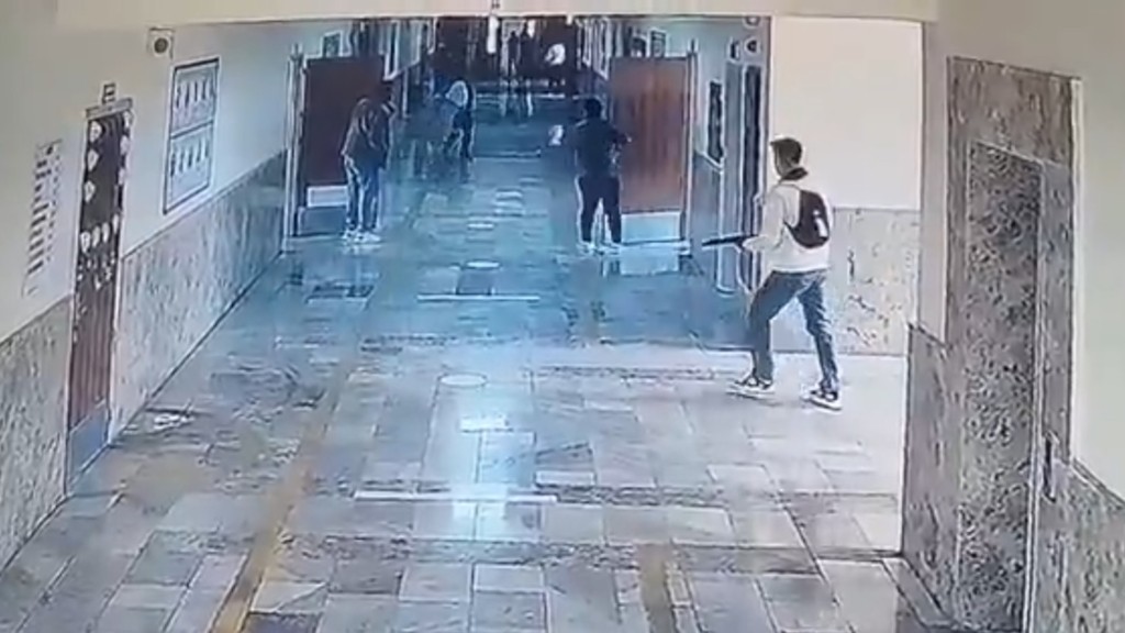 tourkia-epithesi-eksot