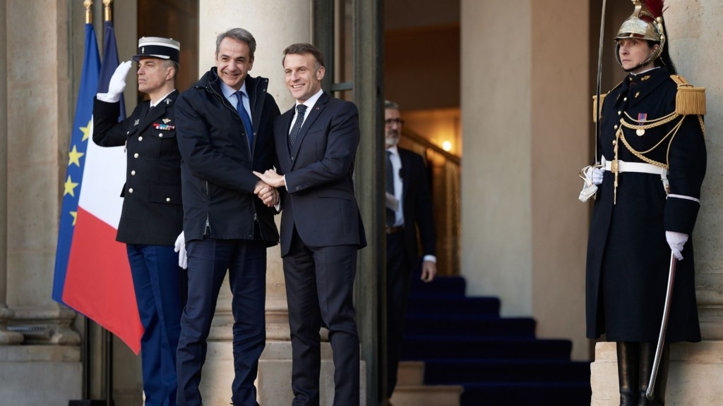 ΜΑΚΡΟΝ ΜΙΤΟΤΑΚΙΣ ΝΕς