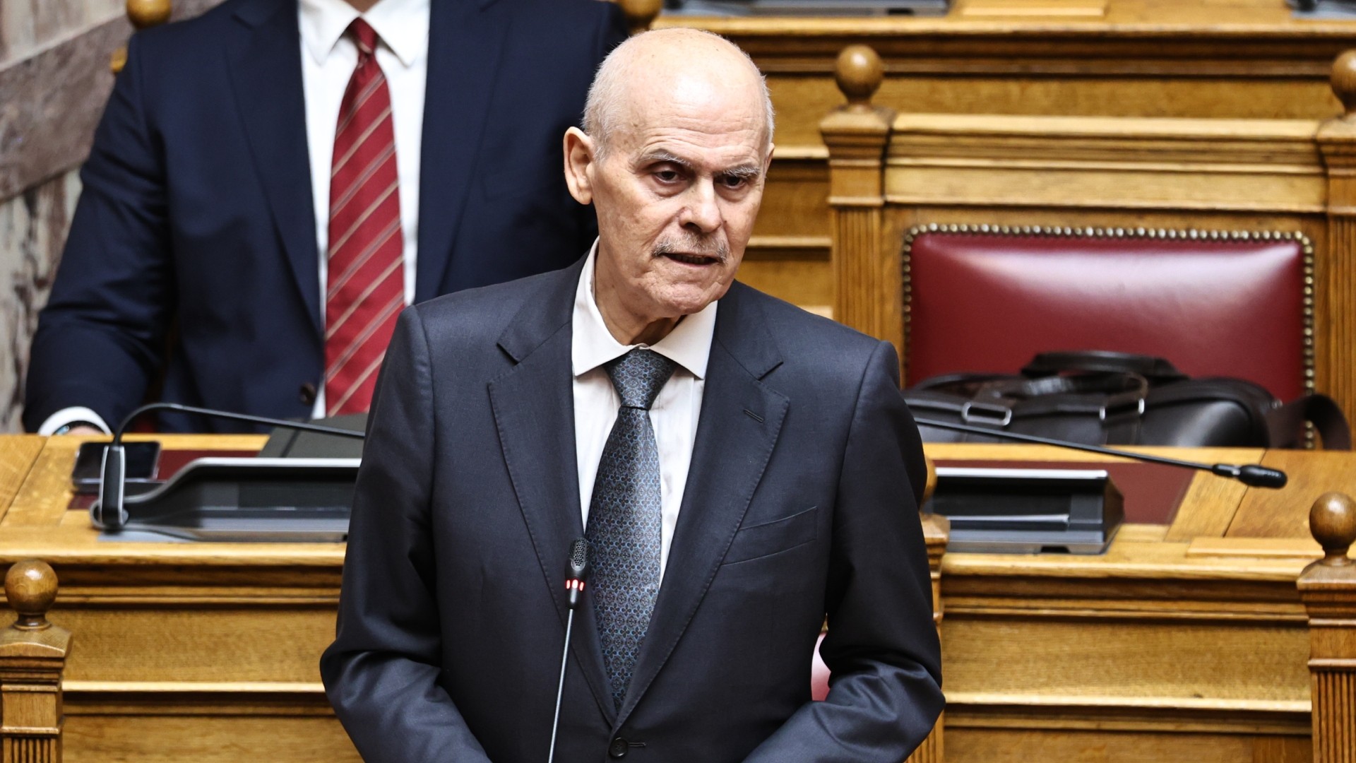 Πέθανε ο υφυπουργός Περιβάλλοντος Νίκος Ταγαράς
