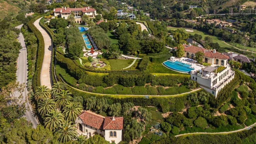 crown-of-los-angeles-1