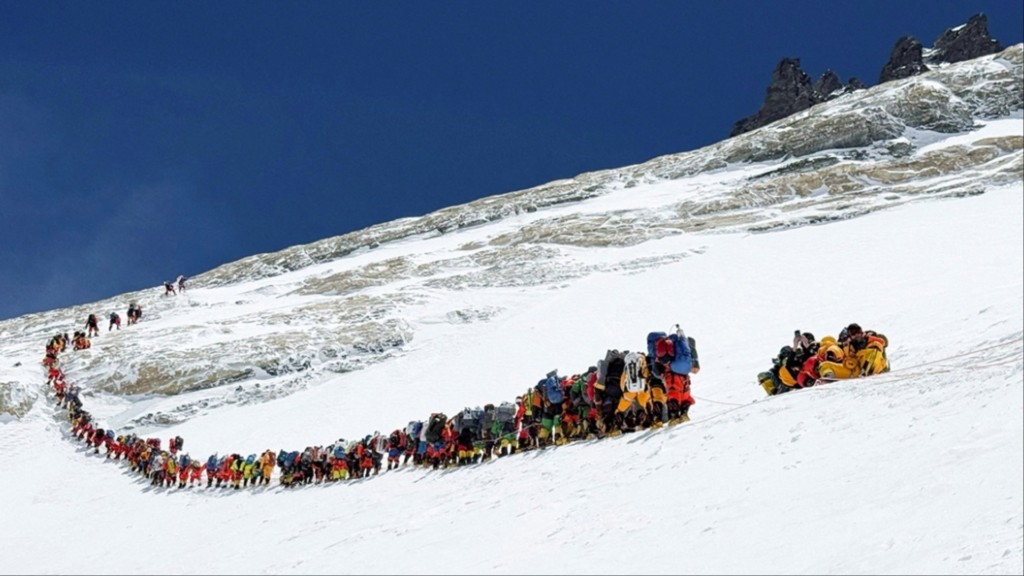 everest line