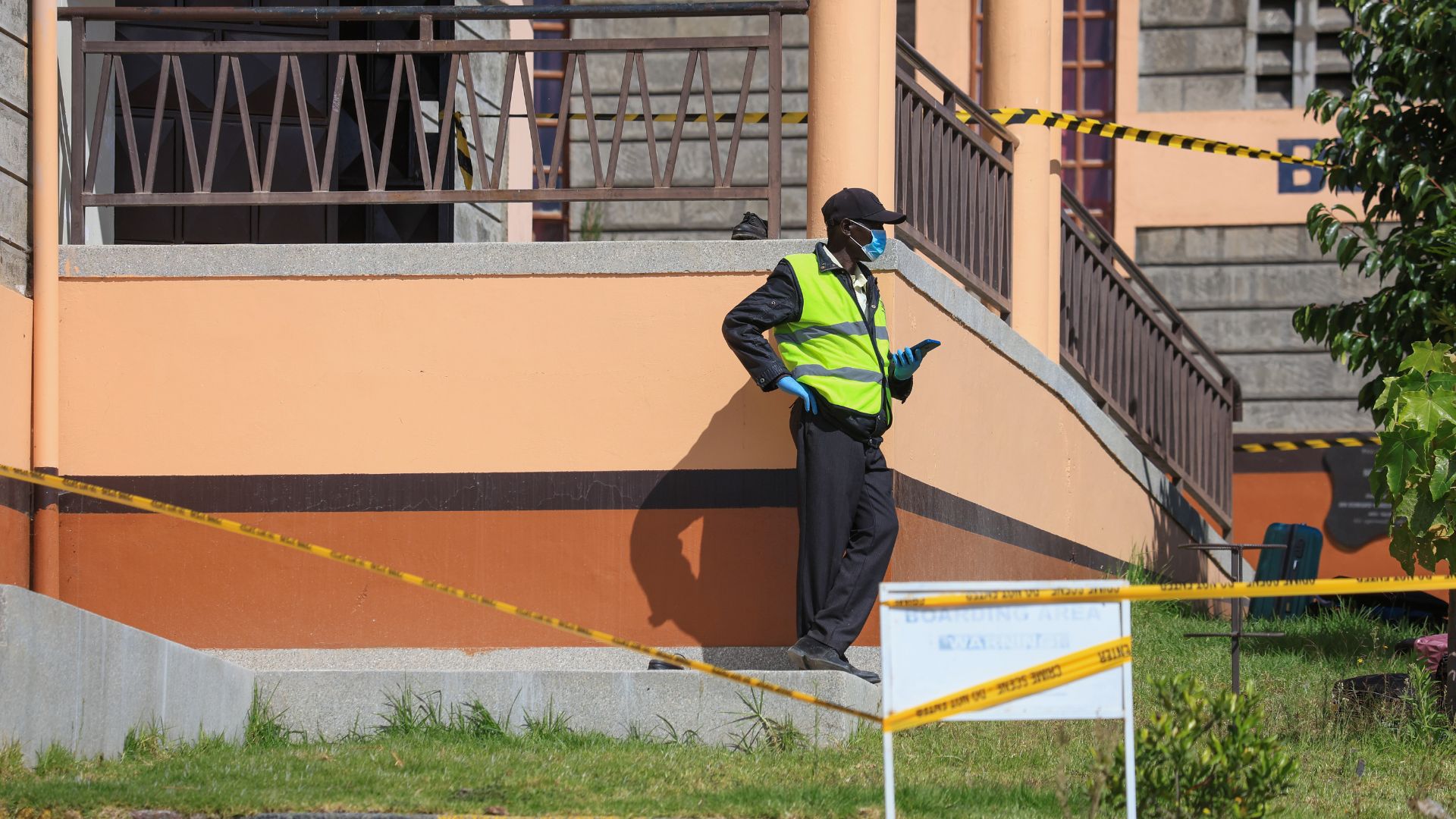 Κένυα: Από εμπρησμό η φωτιά στο οικοτροφείο με τους 16 νεκρούς – Συνελήφθησαν οκτώ μαθήτριες