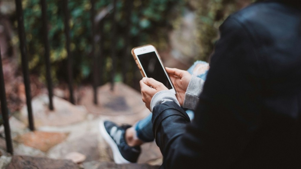 kinito-tilefwno-chad-madden-unsplash