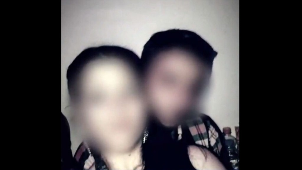 kriti-28xroni