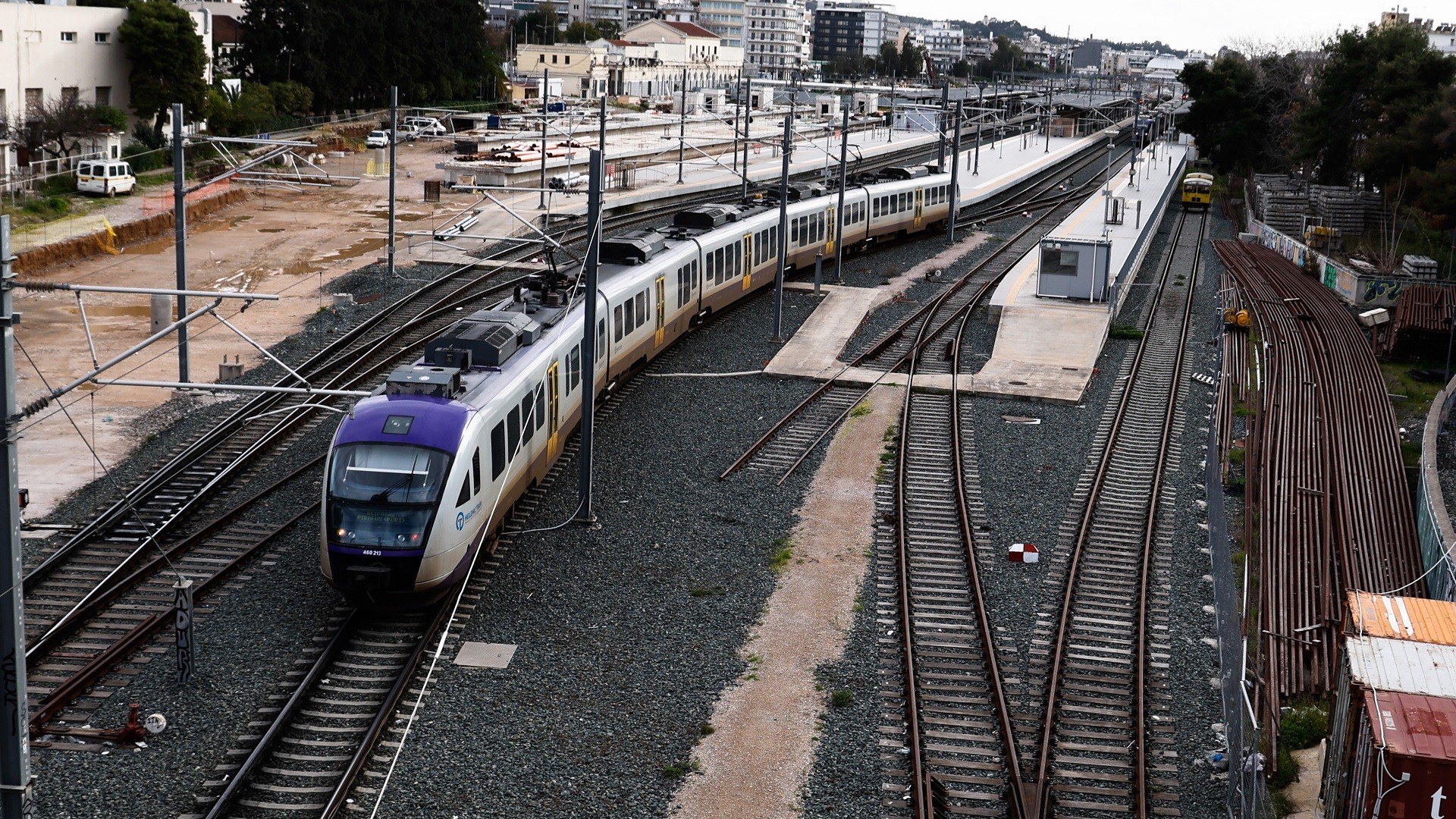 Προαστιακός: Καθυστερήσεις στα δρομολόγια λόγω τεχνικού προβλήματος στη Δουκίσσης Πλακεντίας