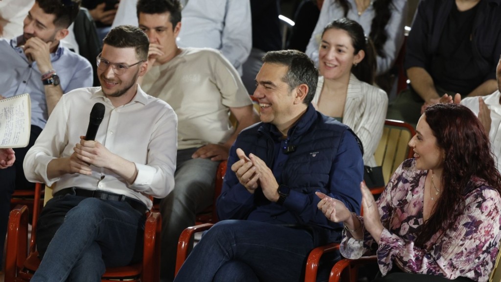 tsipras-neoi-234234