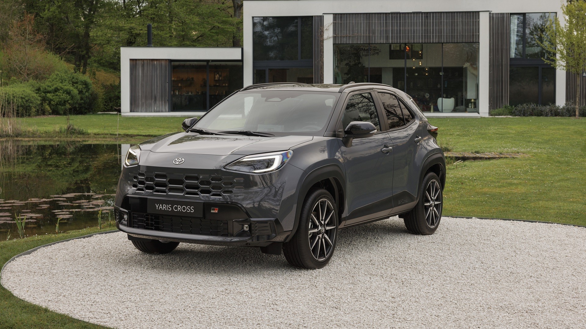 Το νέο Toyota Yaris Cross ήρθε στην Ελλάδα – Πόσο κοστίζει η βασική έκδοση και τι προσφέρει