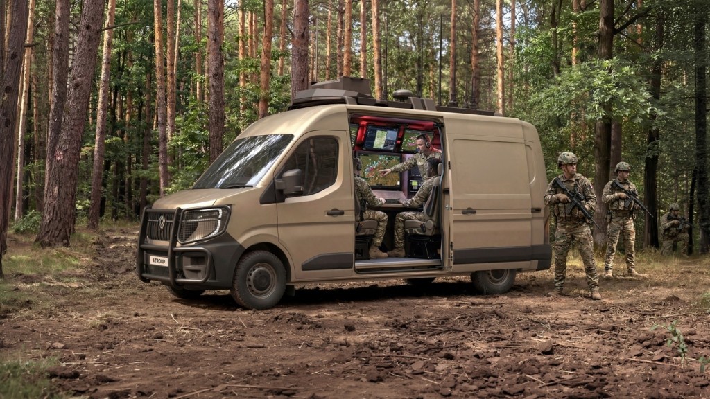 Eurosatory-2026-Renault-Group-and-Thales-unveil-4-TROOP_1