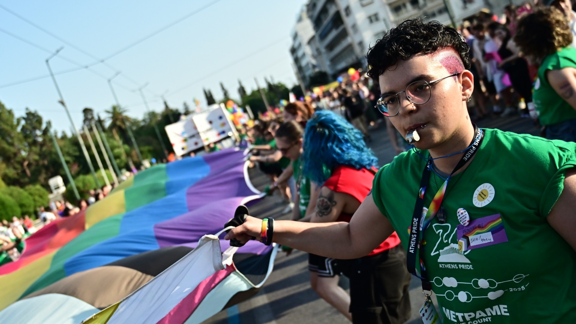 Ομοτρανσφοβία ή εμπορικές υποχρεώσεις; Η ΣΤΑΣΥ μετ
