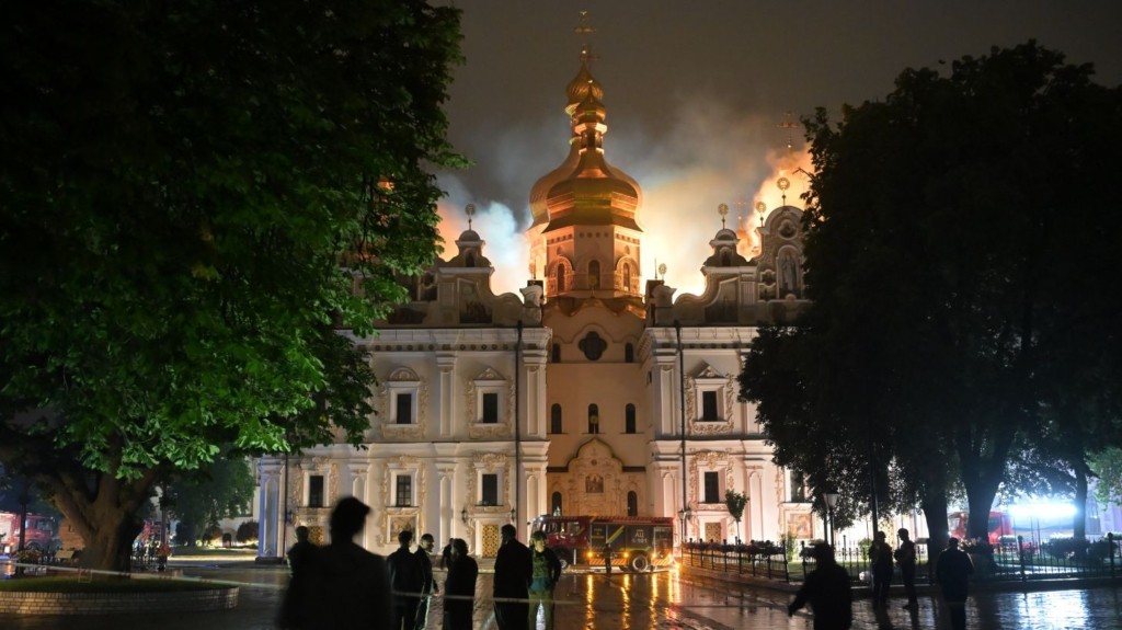 dormition_cathedral_kiev_new