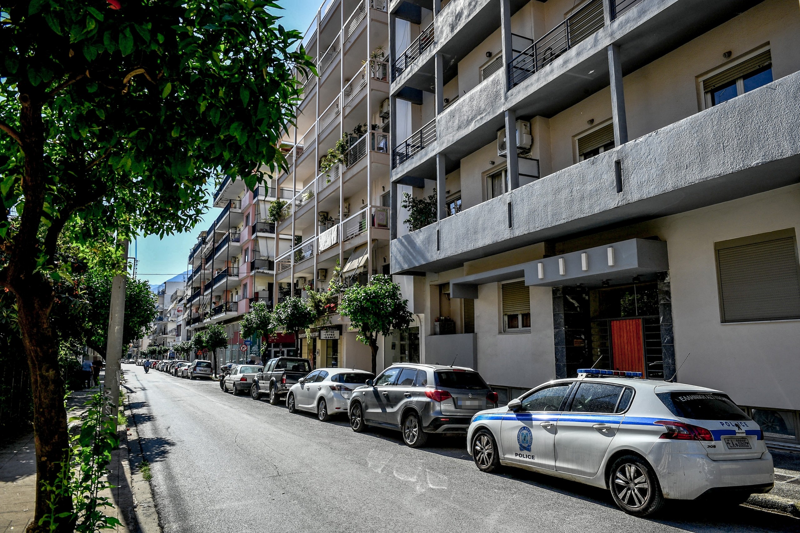 Γυναικοκτονία στην Καλαμάτα: «Ξύπνησα και την είδα πάνω από το κεφάλι μου με μαχαίρι», είπε στην αστυνομία ο δράστης