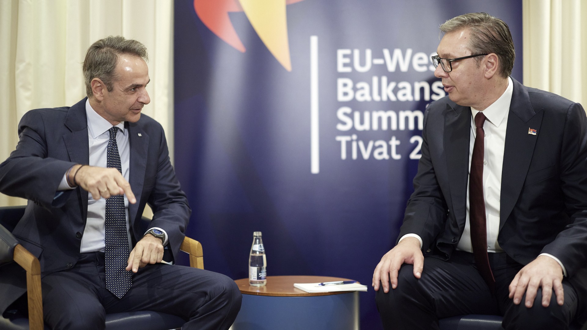 Επί τάπητος η ενίσχυση της διμερούς συνεργασίας και η ενταξιακή πορεία της Σερβίας στη συνάντηση Μητσοτάκη-Βούτσιτς
