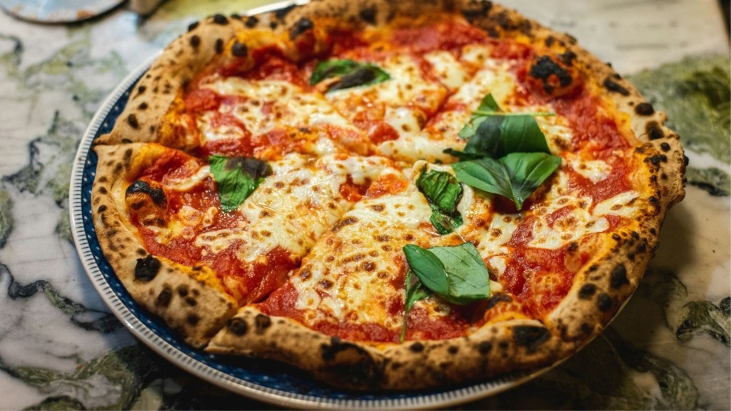pizza-aurelien-lemasson-theobald-unsplash