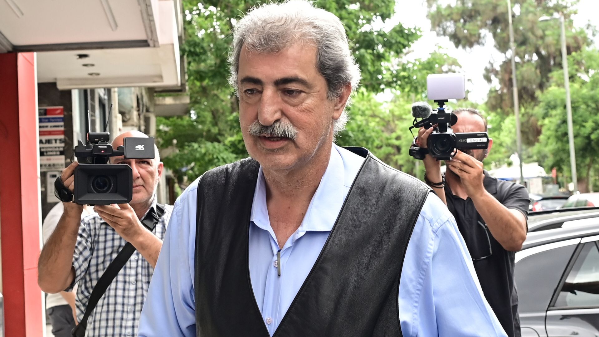Πολάκης μετά την ανάρτηση Σιακαντάρη: Ντροπή σε όσους υπηρετούν χωρίς αιδώ το σχέδιο ρευστοποίησης του ΣΥΡΙΖΑ – Θα τα πούμε αύριο στην ΚΕ