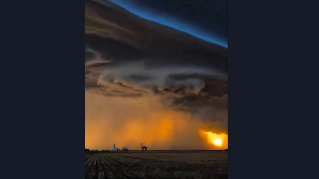 supercell_storm