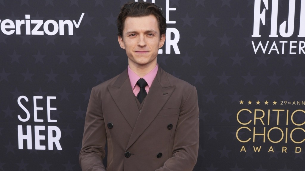 tom-holland_1706_1920-1080_new