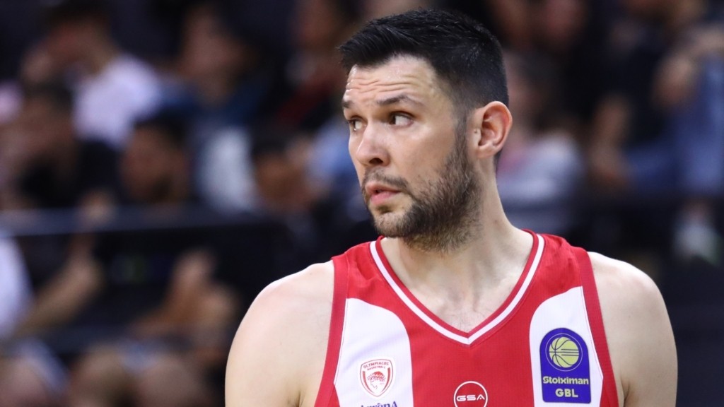 Kostas-Papanikolaou