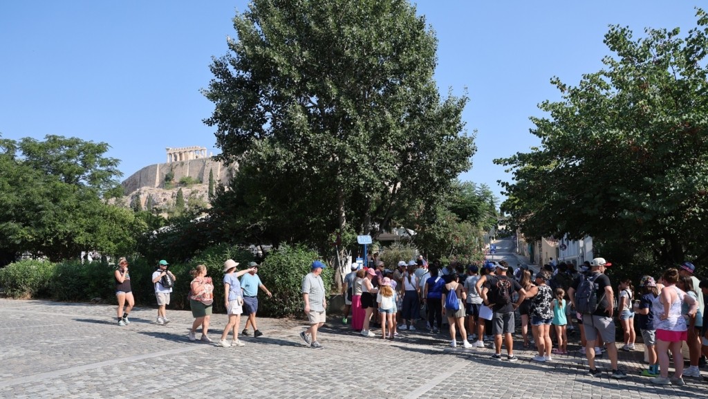 acropolis_attack_00
