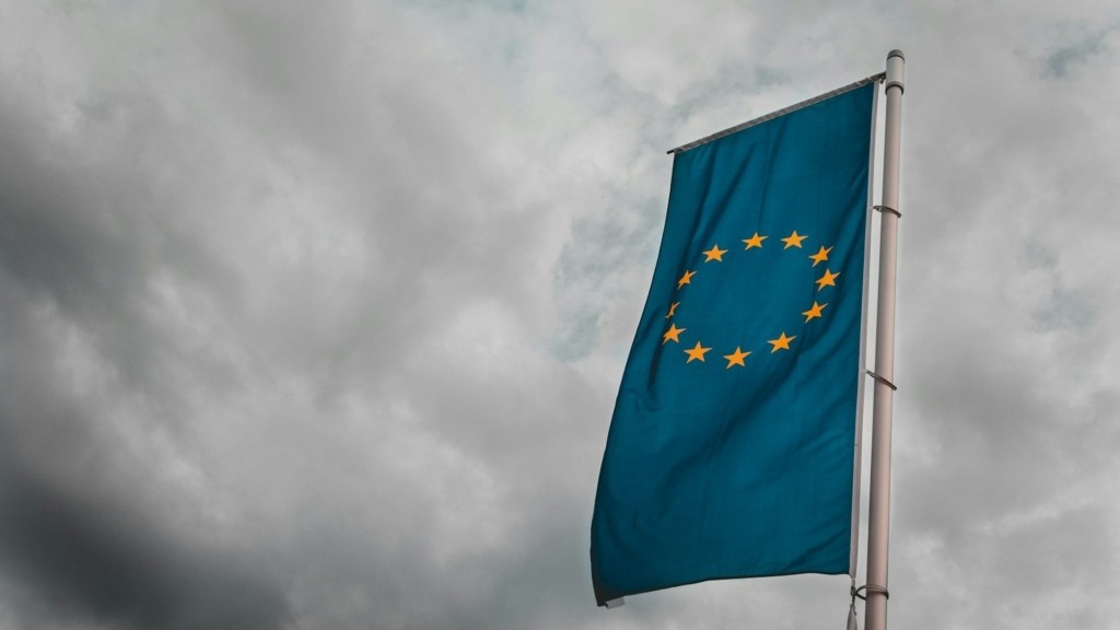 eu_flag_dark_sky