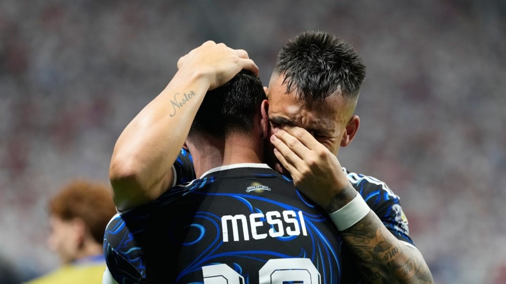messi-laoutaro-234