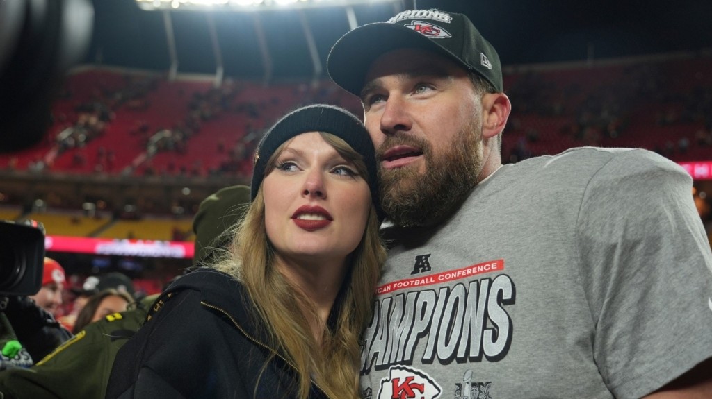 swift kelce