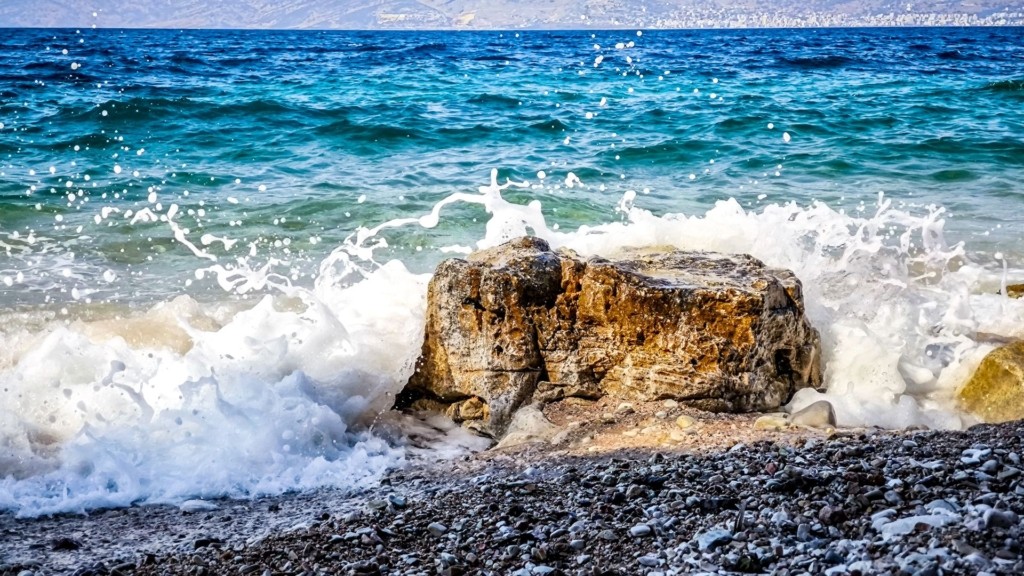 THALASSA_VRAXOS