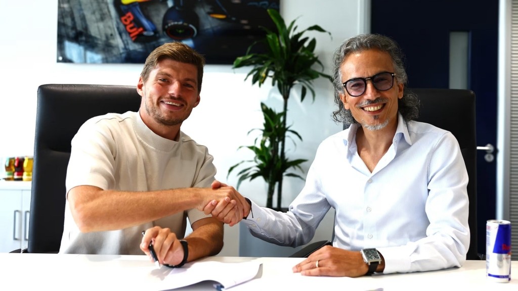 max-verstappen-and-laurent-mekies_2008_1920-1080_new