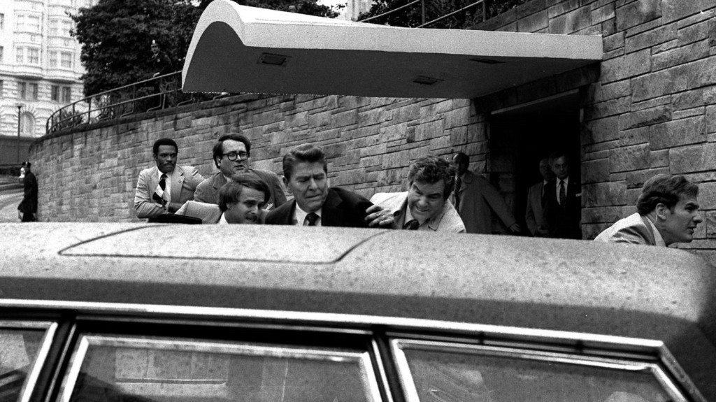 reagan apopeira