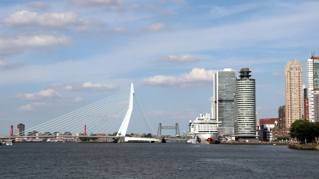 rotterdam_limani_1308_1920-1080_new